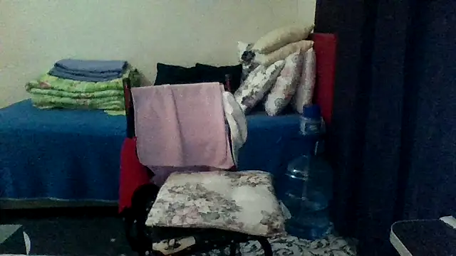 st206boy online show from 12-21-25, 12:57