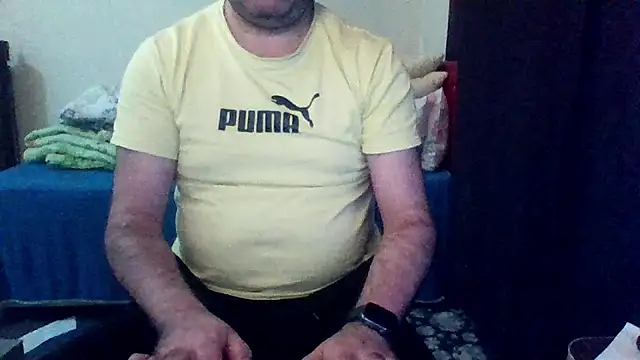 Snapshot of st206boy chatting on 06-06-26, 02:06 st206boy online show from 06-06-26, 02:06