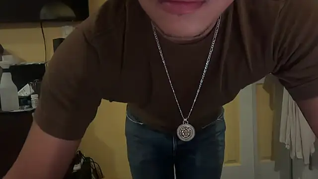 Snapshot of kSwisssxxx chatting on 10-24-25, 02:54 kSwisssxxx online show from 10-24-25, 02:54