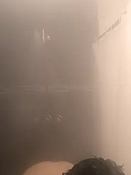 Snapshot of kSwisssxxx chatting on 12-19-25, 07:38 kSwisssxxx online show from 12-19-25, 07:38