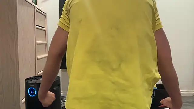 Snapshot of kSwisssxxx chatting on 11-13-25, 03:10 kSwisssxxx online show from 11-13-25, 03:10