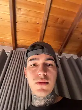 samm4044 online show from 03-13-26, 06:57