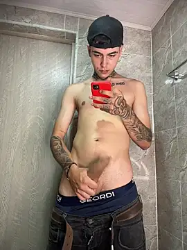 samm4044 online show from 12-15-25, 09:53