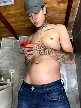 samm4044 online show from 09-23-25, 12:06