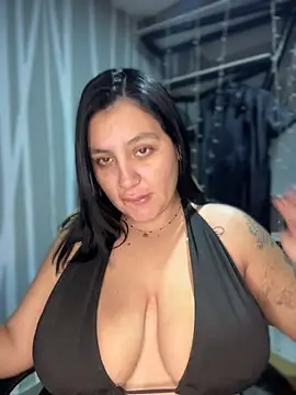 victoria amatista  online show from 11-09-25, 12:31