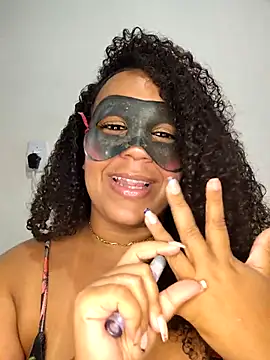jadeamourim   online show from 10-12-25, 12:45