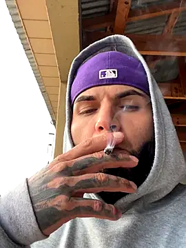 crazybarber69 online show from 12-02-25, 02:41