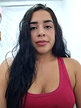 Snapshot of channell0 chatting on 06-18-26, 05:06 channell0 online show from 06-18-26, 05:06