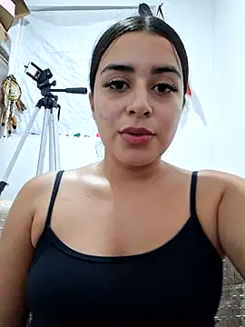 Snapshot of channell0 chatting on 07-11-26, 05:08 channell0 online show from 07-11-26, 05:08