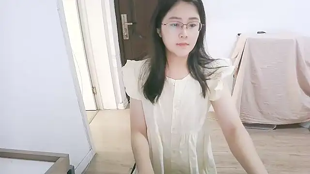 Snapshot of 98bunny chatting on 06-26-26, 02:39 98bunny online show from 06-26-26, 02:39