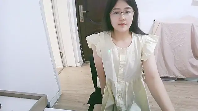 Snapshot of 98bunny chatting on 05-26-26, 02:31 98bunny online show from 05-26-26, 02:31