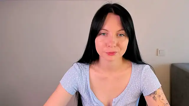 Snapshot of Elle_Pearl_ chatting on 07-22-26, 05:53 Elle Pearl online show from 07-22-26, 05:53