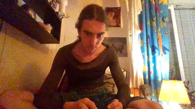 Snapshot of SinfulSilhouette chatting on 07-21-26, 10:00 SinfulSilhouette online show from 07-21-26, 10:00