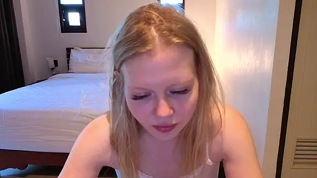 Wendy 228 online show from 06-15-26, 04:12