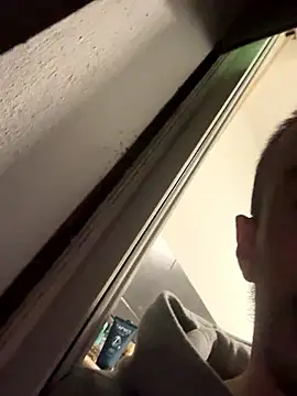 Snapshot of mario231197 chatting on 01-18-26, 01:20 mario231197 online show from 01-18-26, 01:20