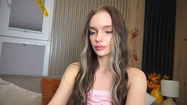 litlle angelll online show from 10-27-25, 10:44