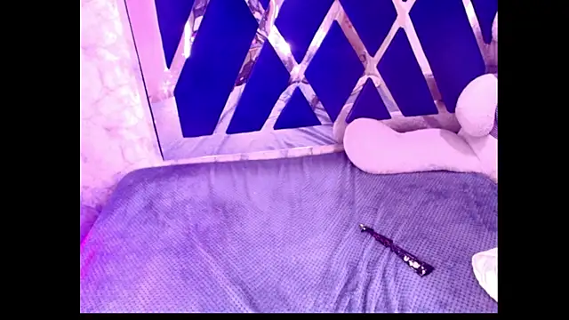 Soleil 66 online show from 12-21-25, 03:36