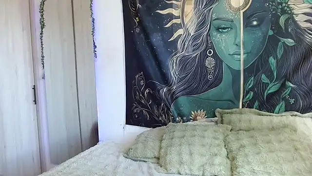 aphroditebloom online show from 10-25-25, 07:47