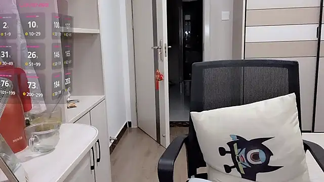 JackieBell online show from 12-18-25, 11:52