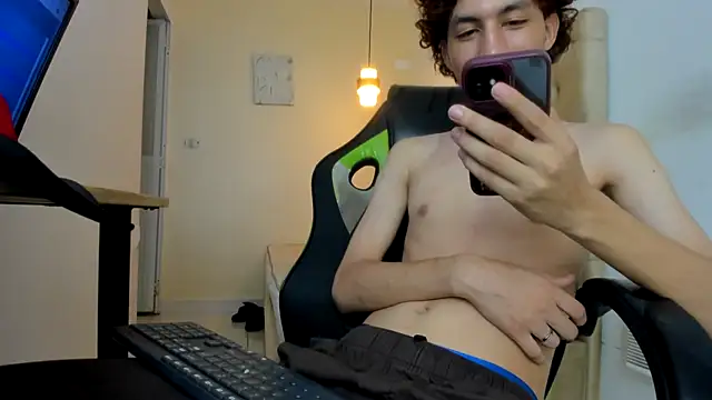 Darkknightx01 online show from 11-23-25, 04:11