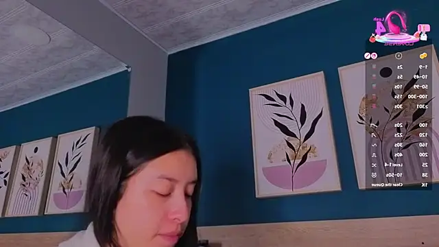 SarahMiler  online show from 10-18-25, 11:45