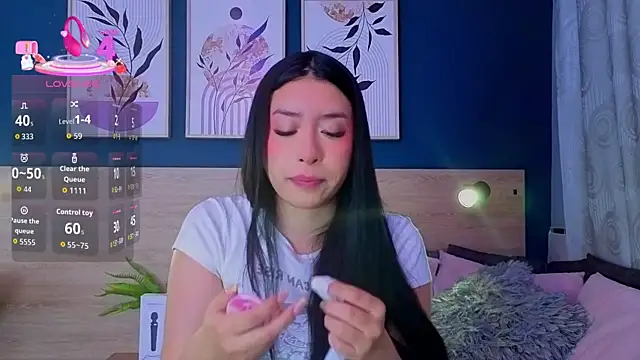 SarahMiler  online show from 03-30-26, 11:44