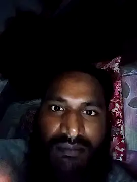 Snapshot of Raza7524 chatting on 11-17-25, 07:12 Raza7524 online show from 11-17-25, 07:12