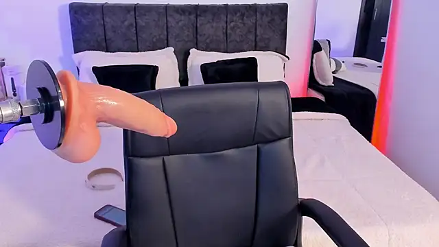 Taylormaxwell online show from 03-13-26, 09:42