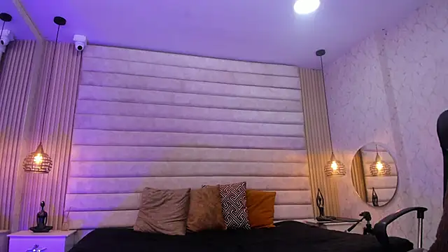 VictoriaaBlair online show from 04-16-26, 09:39