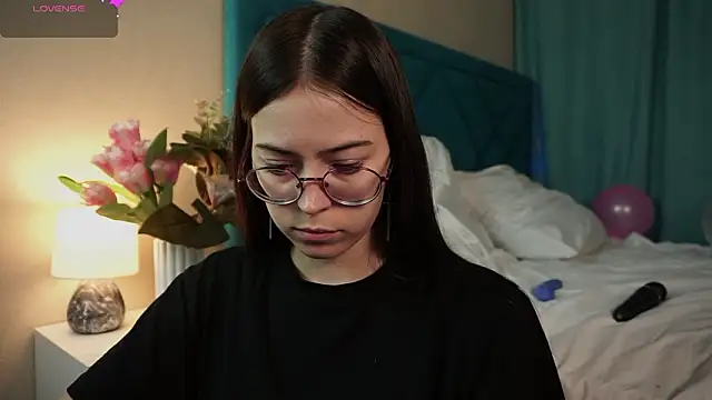 ywixos online show from 03-04-26, 02:58