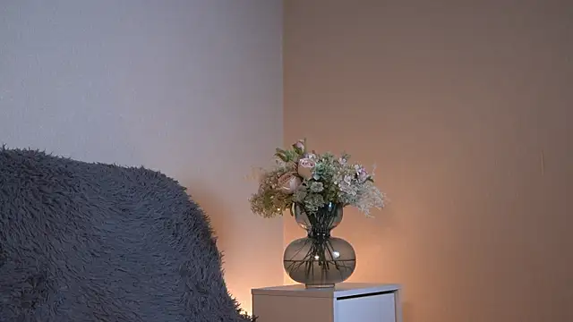 ywixos online show from 12-13-25, 09:43