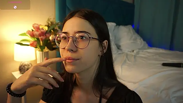 ywixos online show from 11-06-25, 01:26