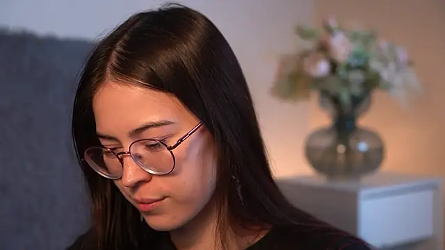 ywixos online show from 12-01-25, 02:29