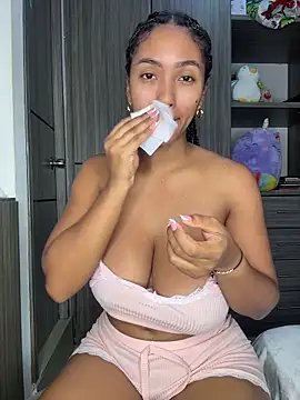 Mia sweet80 online show from 12-23-25, 02:00