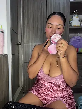 Mia sweet80 online show from 10-20-25, 03:30