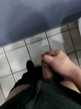 Leofj007 online show from 03-11-26, 03:39