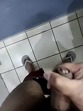 Leofj007 online show from 04-10-26, 05:47