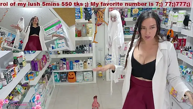 Snapshot of swmilena_hot_ chatting on 10-19-25, 01:52 swmilena hot online show from 10-19-25, 01:52