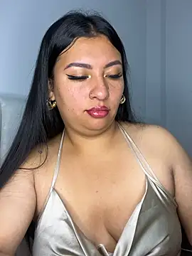 Issa Santana online show from 07-11-26, 04:18