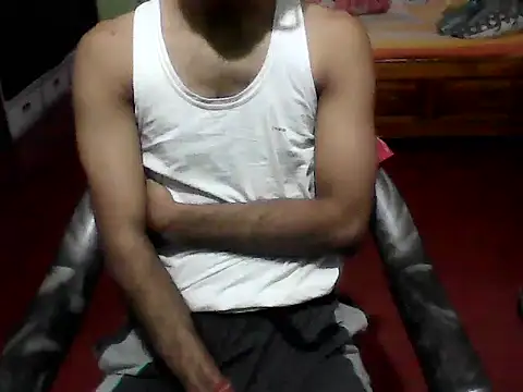 Snapshot of darkbluemoon chatting on 03-18-26, 06:05 darkbluemoon online show from 03-18-26, 06:05