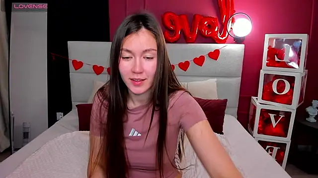 Tina Porter online show from 02-16-26, 01:26