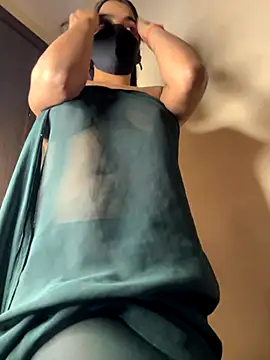 Cute-Sakhi online show from 10-22-25, 03:33