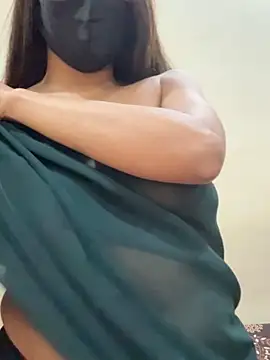 Cute-Sakhi online show from 12-22-25, 04:18