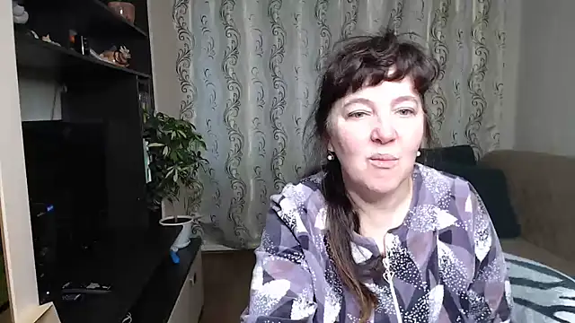 Snapshot of Illusionq chatting on 10-03-25, 04:58 Illusionq online show from 10-03-25, 04:58