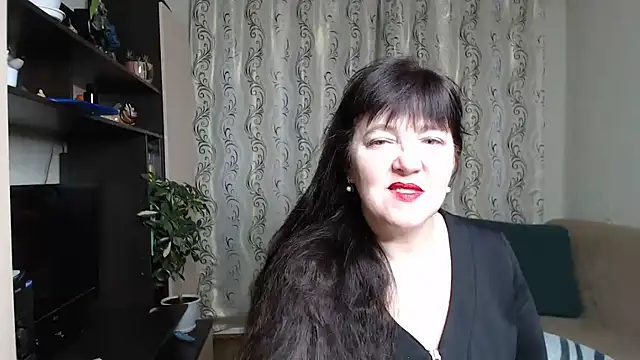 Snapshot of Illusionq chatting on 10-29-25, 05:17 Illusionq online show from 10-29-25, 05:17