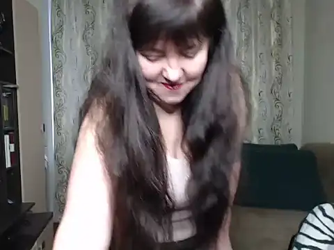 Snapshot of Illusionq chatting on 02-09-26, 05:16 Illusionq online show from 02-09-26, 05:16