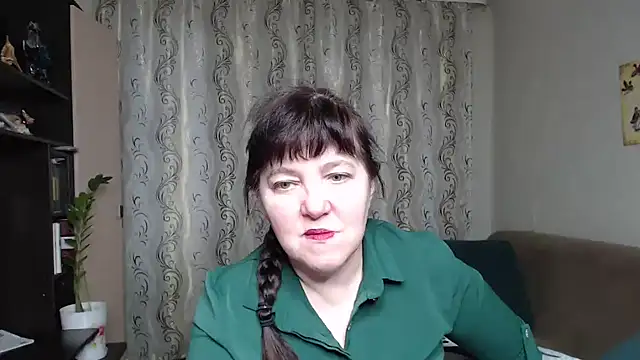 Snapshot of Illusionq chatting on 02-12-26, 05:07 Illusionq online show from 02-12-26, 05:07