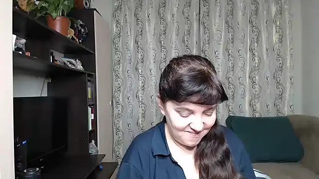 Snapshot of Illusionq chatting on 11-25-25, 05:08 Illusionq online show from 11-25-25, 05:08