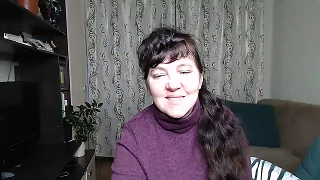 Snapshot of Illusionq chatting on 12-01-25, 04:35 Illusionq online show from 12-01-25, 04:35