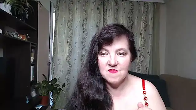 Snapshot of Illusionq chatting on 07-05-26, 10:22 Illusionq online show from 07-05-26, 10:22
